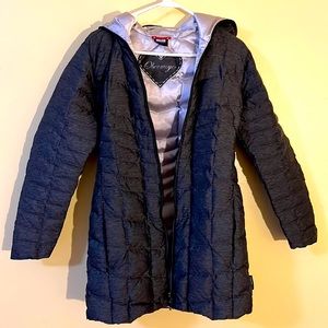 Obermeyer Women's Down Parka w/ hood that’s can completely close!